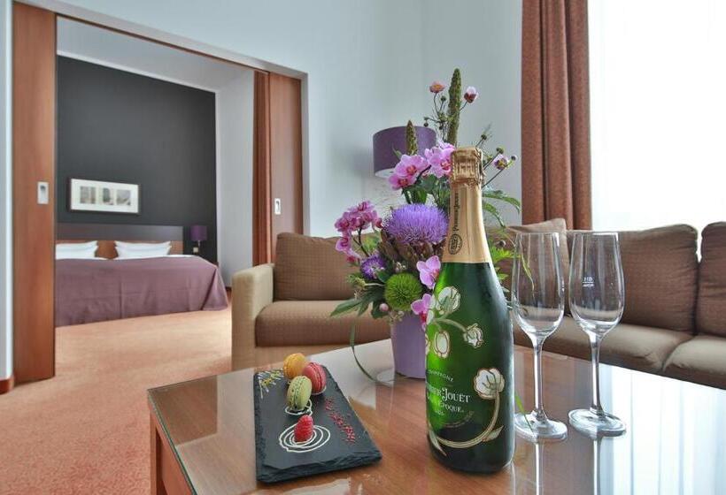 Полулюкс, Dorint Hotel Am Dom Erfurt