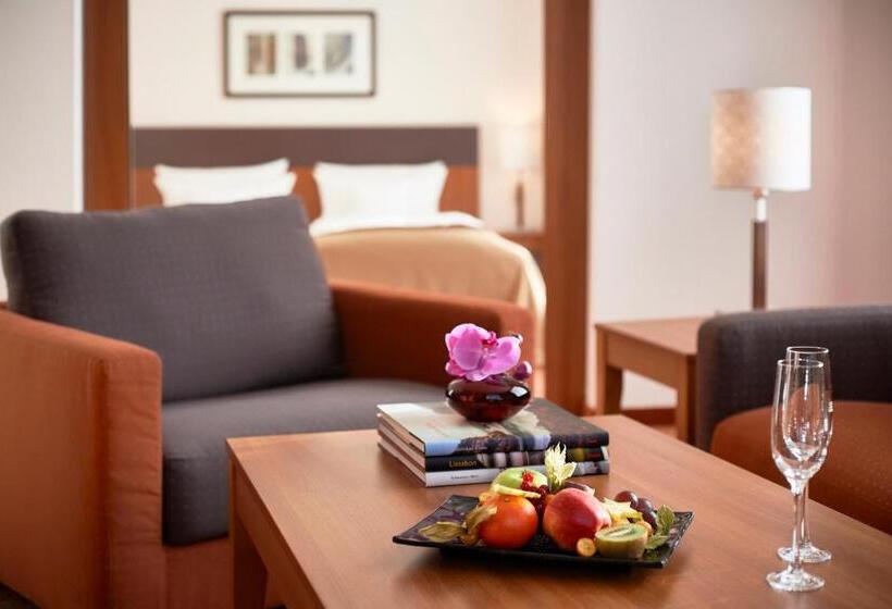 Люкс, Dorint Hotel Am Dom Erfurt