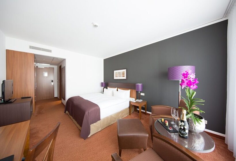 Номер Стандарт, Dorint Hotel Am Dom Erfurt