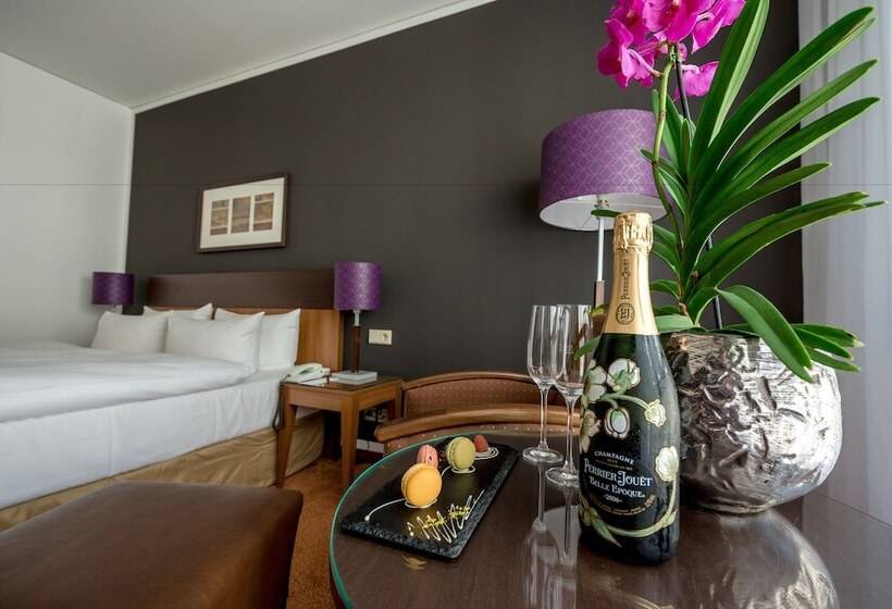 Номер Комфорт, Dorint Hotel Am Dom Erfurt