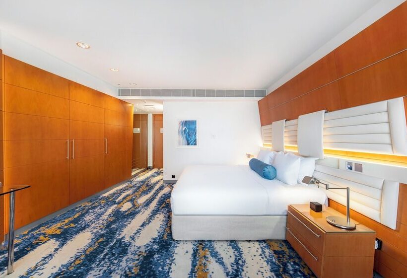 اتاق لوکس با تخت بزرگ, Golden Sands Boutique Hotel Dubai Creek