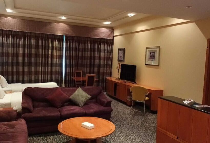 سوییت, Gulf Court