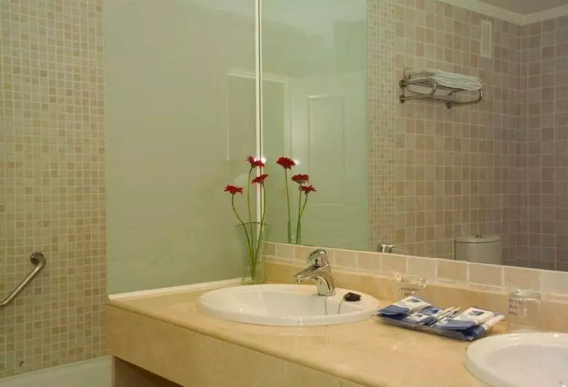 سوییت جونیور, Holiday World Riwo, Affiliated by Meliá