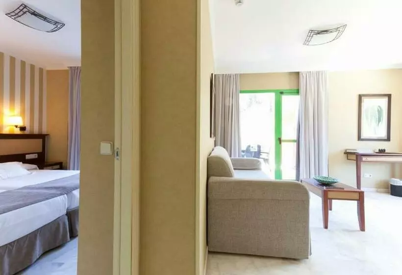 سوییت جونیور, Holiday World Riwo, Affiliated by Meliá