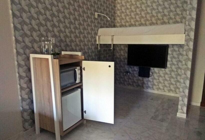 Полулюкс, Holiday World Riwo