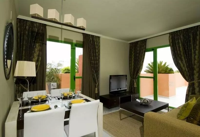سوییت جونیور, Holiday World Riwo, Affiliated by Meliá