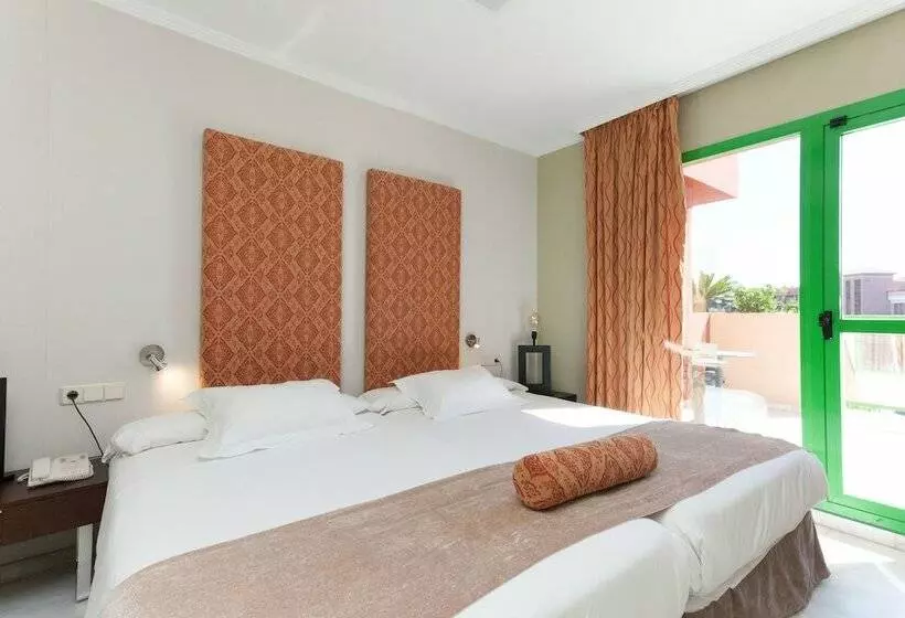سوییت جونیور, Holiday World Riwo, Affiliated by Meliá