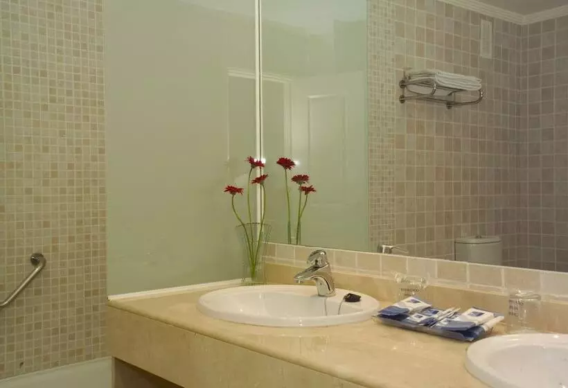 سوییت جونیور, Holiday World Riwo, Affiliated by Meliá
