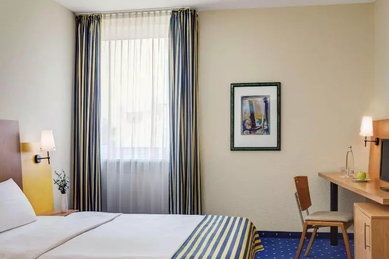 スタンダードシングルルーム, Intercityhotel Stralsund