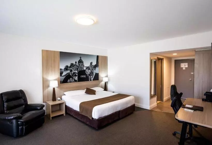 Deluxe Suite King Bed, Littomore Hotel On Stewart, Bathurst