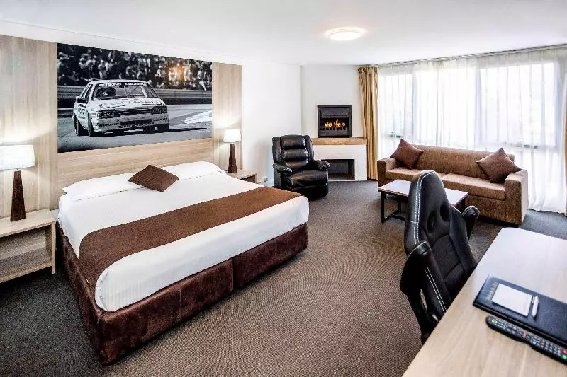 سوئیت اجرایی با تخت کینگ, Littomore Hotel On Stewart, Bathurst