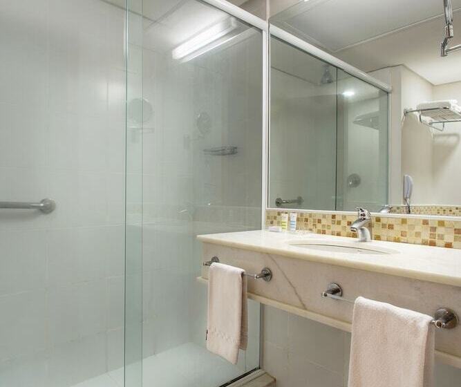 Номер Стандарт, Mercure Salvador Rio Vermelho