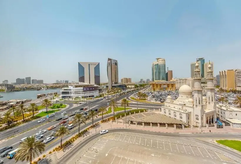 سوئیت اجرایی با تخت کینگ, Mövenpick Dubai Creek