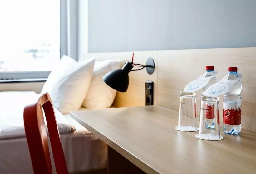 スタンダードシングルルーム, Azimut Hotel St Petersburg