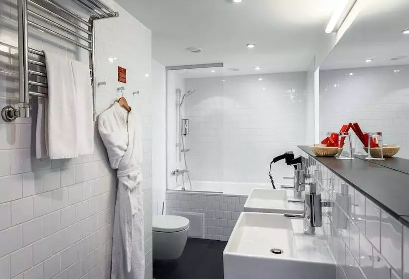 ジュニアスイート, Azimut Hotel St Petersburg