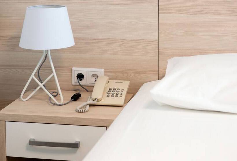 수피리어 룸 강 전망, Volga