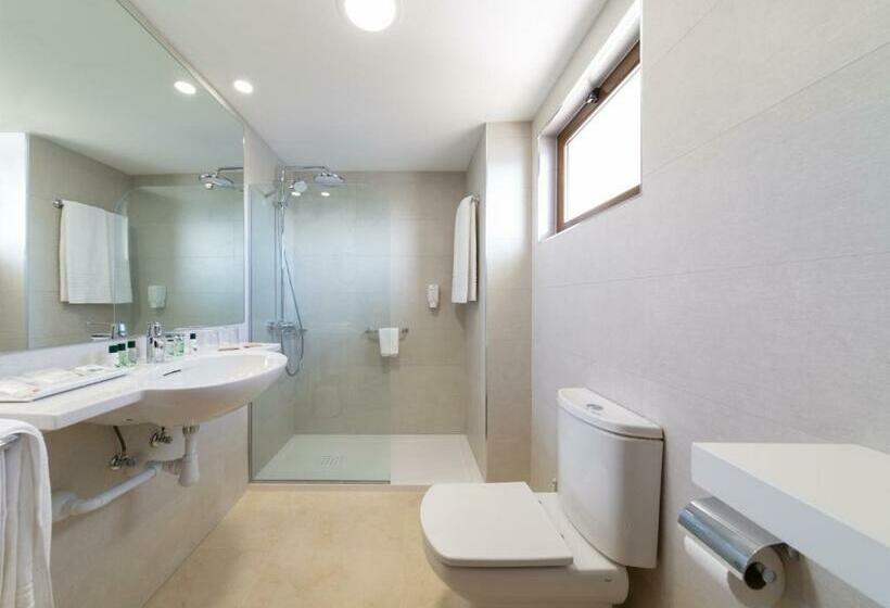 سوئیت سینیور 2 خوابه, Los Zocos Impressive Lanzarote