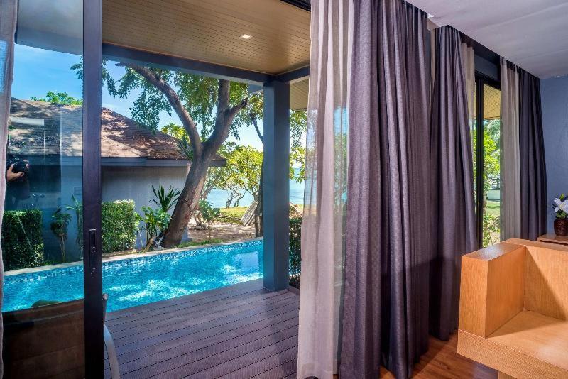 标准间, The Bay Samui