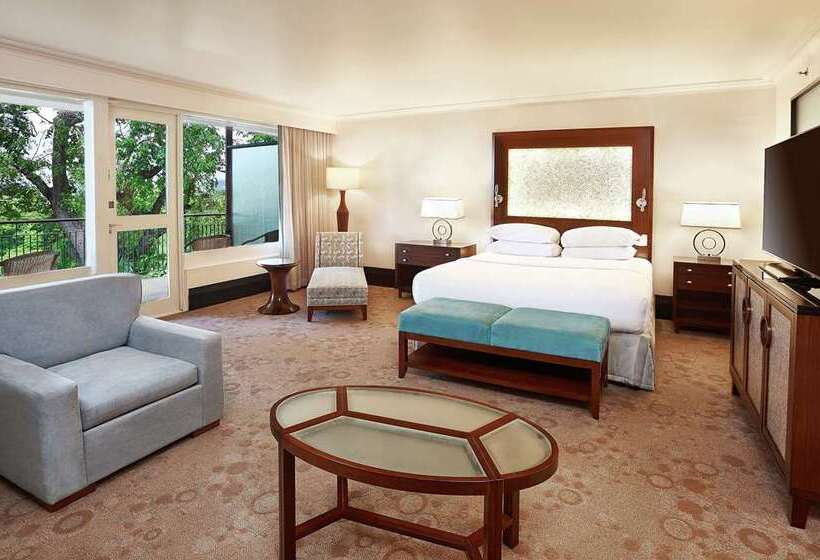 سوییت جونیور, Safir Sharm Waterfalls Resort