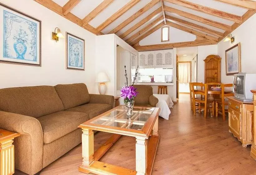 Standard-studio, Sands Beach Resort