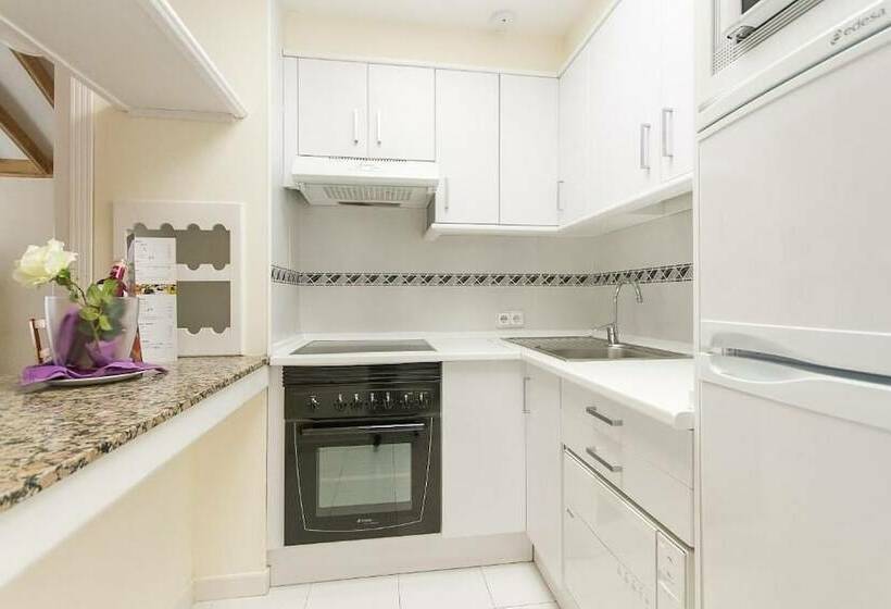 침실 2개 수피리어 아파트, Sands Beach Resort