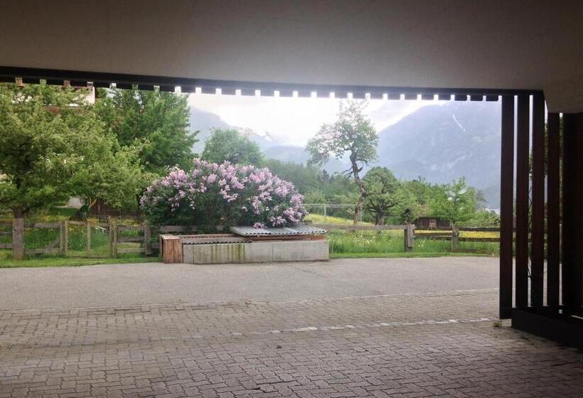 غرفة إقتصادية, Landhus Almens