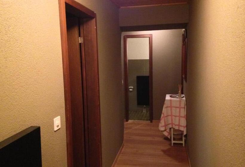 غرفة إقتصادية, Landhus Almens