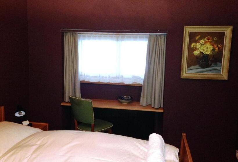 غرفة إقتصادية, Landhus Almens