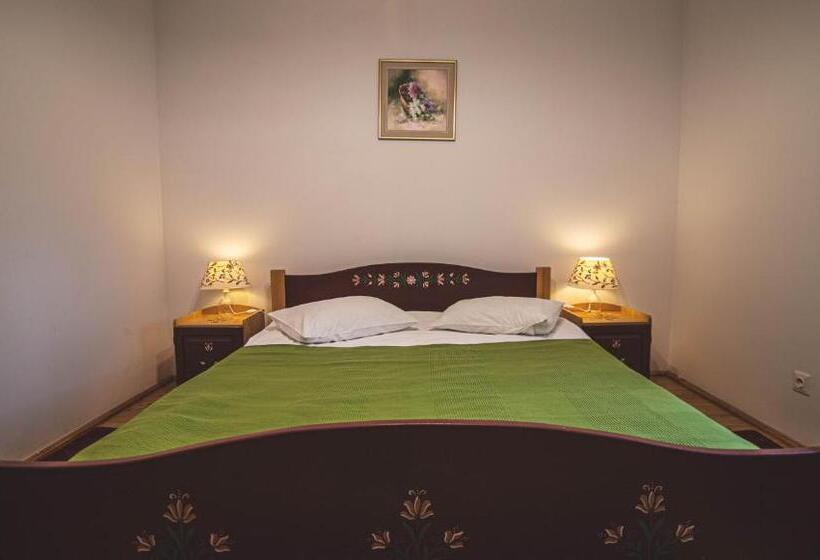 Номер Стандарт, Amadé Pension & Restaurant