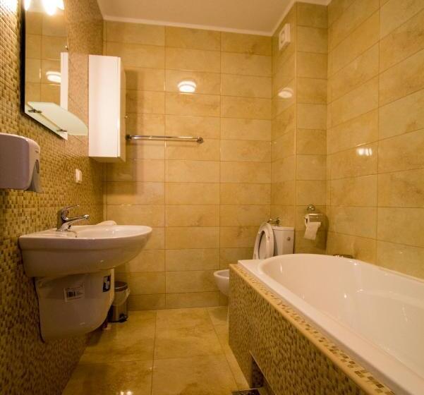 Апартаменты Deluxe 1 Спальня, Amadé Pension & Restaurant