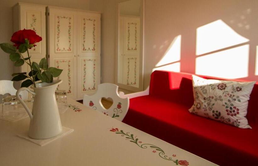 Апартаменты Deluxe 1 Спальня, Amadé Pension & Restaurant