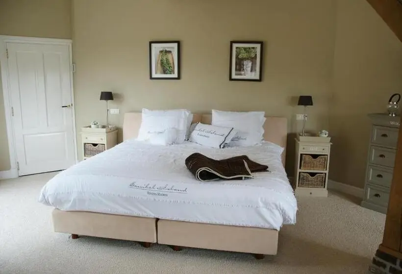 ジュニアスイート, B&b Farmhouse De Loksheuvel