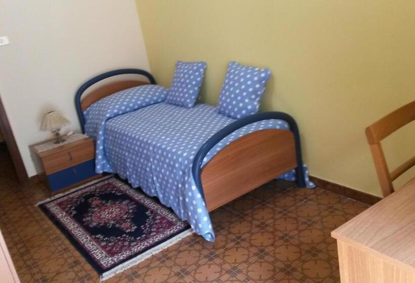 חדר סטנדרט חדר אמבטיה משותף, B&b Irma