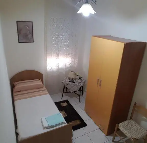 Pokój Standard Jednoosobowy, B&b Irma
