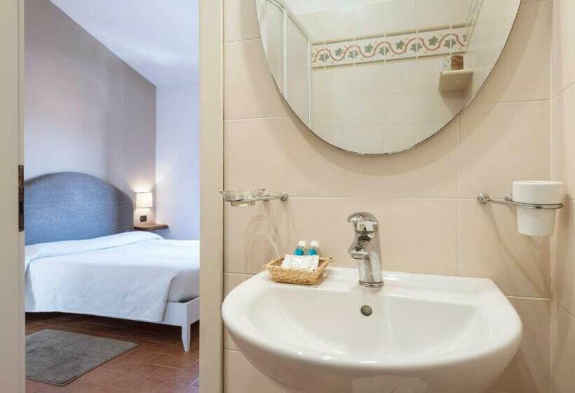 חדר סטנדרט עם מיטת קינג, Locanda La Luna