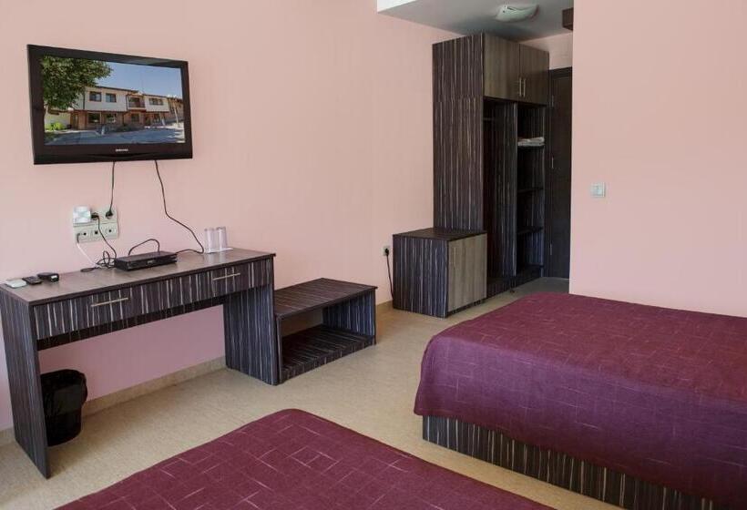 テラス付きスタンダードルーム, Family Hotel Kipra