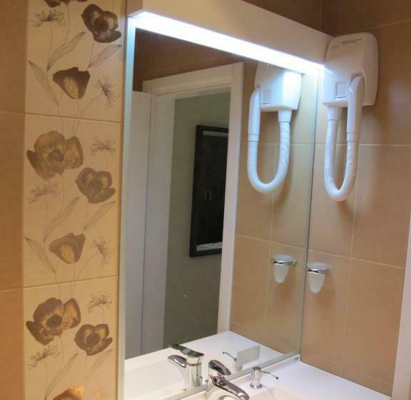 غرفة ديلوكس, Aqua Varvara