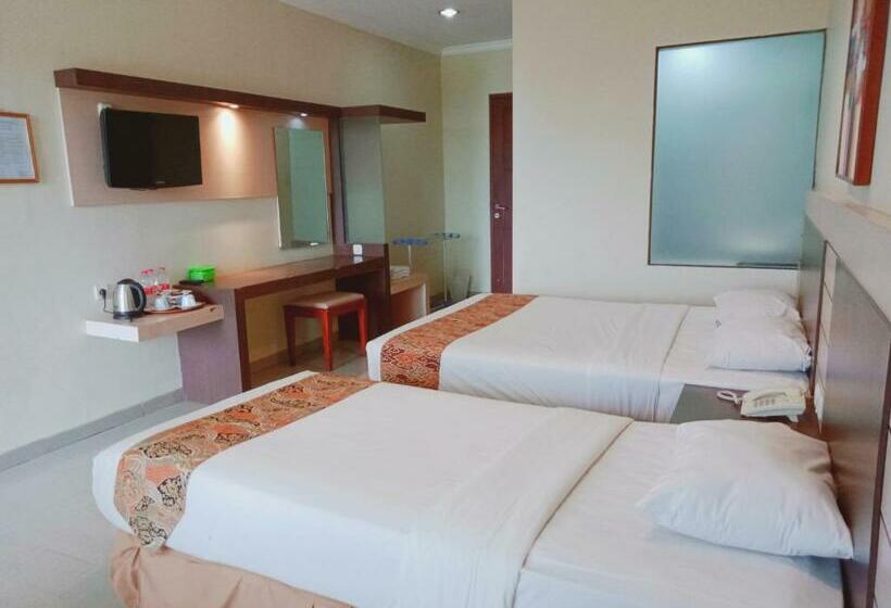 Номер Стандарт Трехместный, Pondok Asri Tawangmangu