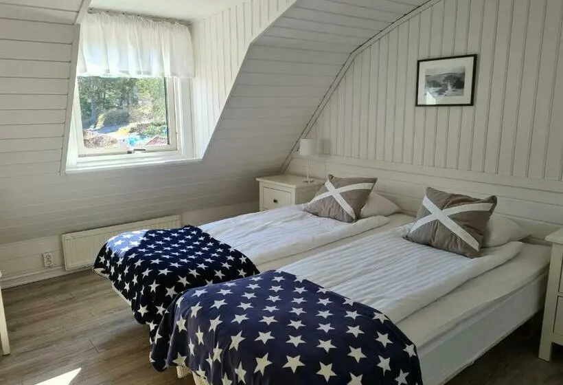 バス共有のスタンダードルーム, Missionshuset Bed & Breakfast