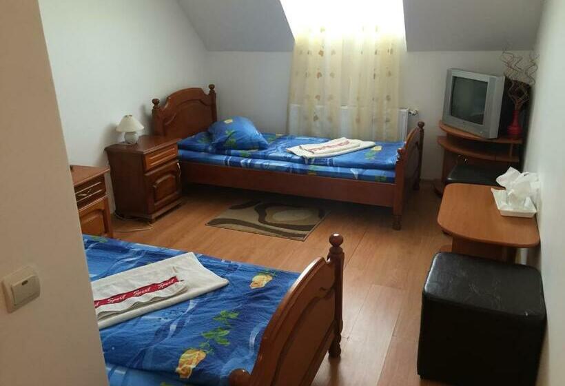 Номер Стандарт, Motel Gela