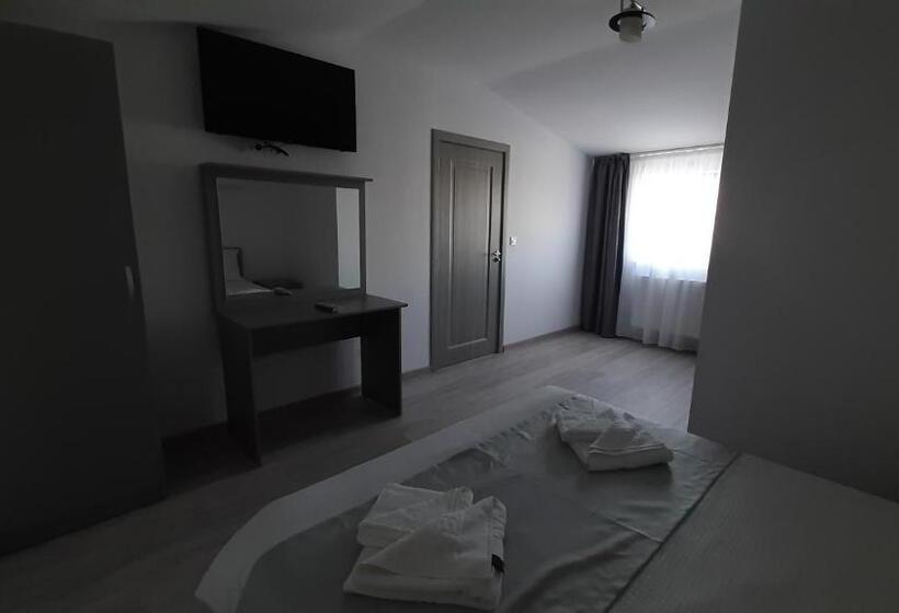 レイクビュースタンダードルーム, Dnk Residence