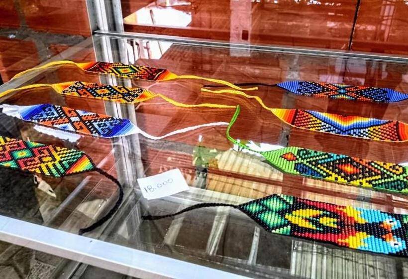 スタンダードルーム, Hostal Ariantiy