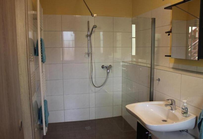 Одноместный Номер Стандарт Адаптированный для Инвалидов, L&l Skaters Home