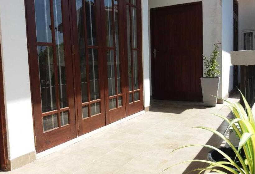 إستوديو قياسى سرير كينج, Majestic Apartments