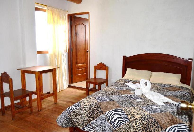 اتاق استاندارد, Quilotoa Green Lake