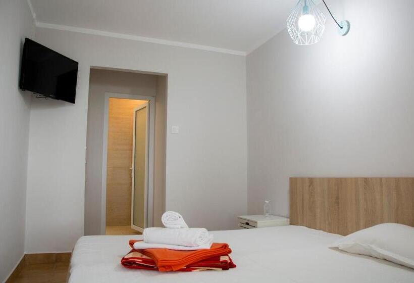 Номер Стандарт Вид на Море, Rasarit De Soare