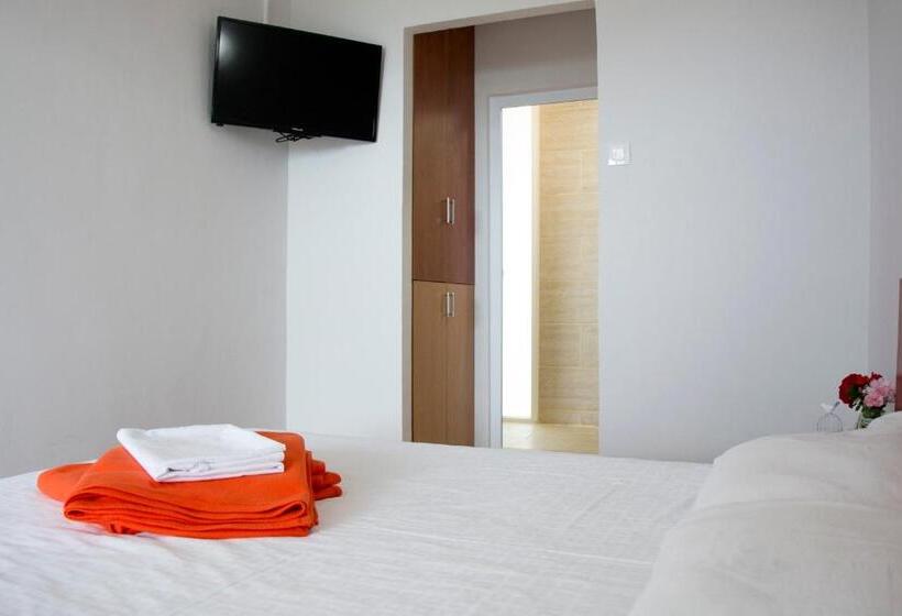 Номер Стандарт Вид на Море, Rasarit De Soare