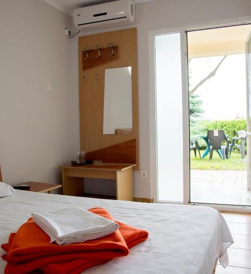 Номер Стандарт Вид на Море, Rasarit De Soare