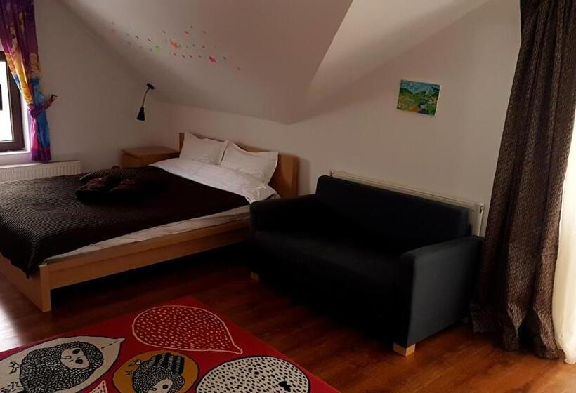 בית, 4 חדרי שינה, Pensiunea Casa Runcu Buzau