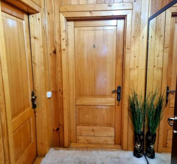 Номер Стандарт с Балконом, Pensiunea Tobo